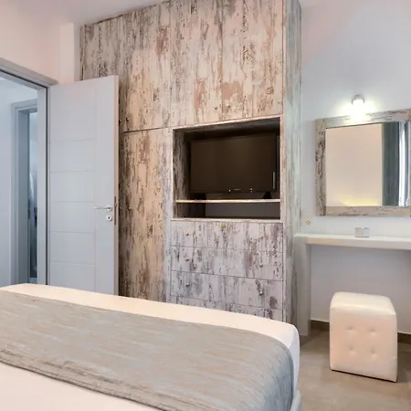 Villa Crystal Santorini *
